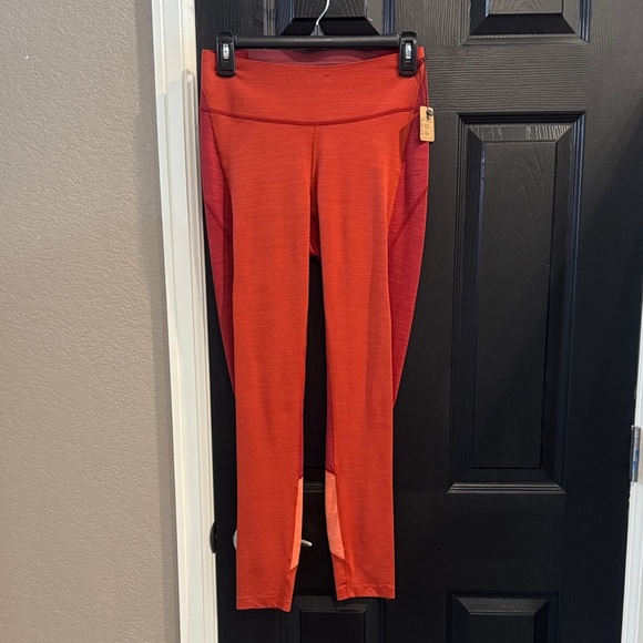 Outdoor Voices Red Leggings - Picture 1 of 4